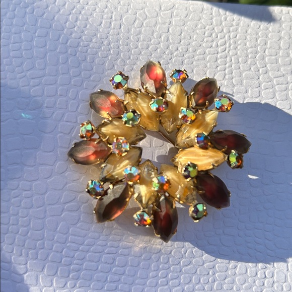 Mid-20th Century Givre Glass Brooch - Picture 8 of 8